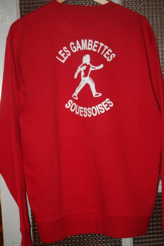 Sweat derriere copier 1